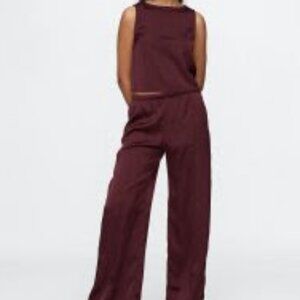 Gap Mid Rise Recycled Satin Seamed Pants